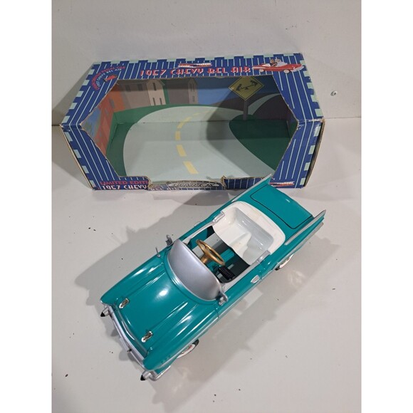 Gearbox Diecast 1957 Chevrolet Bel Air Pedal Car Bank w/box - Picture 4 of 14